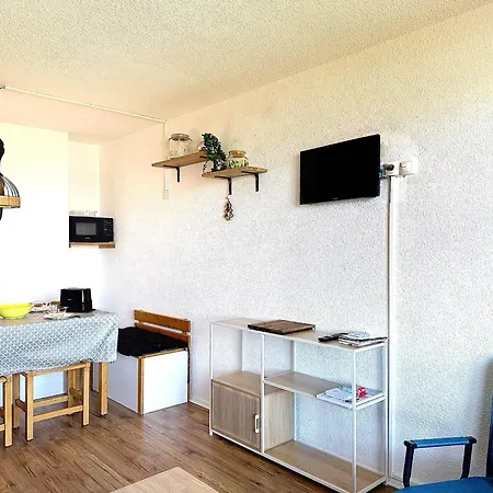 Apartment Skis Aux Pieds, Vue Vallee - 5 Pers. Le Corbier